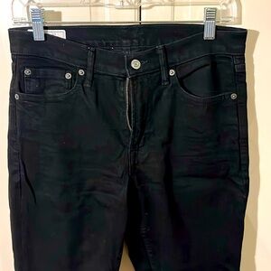 Black crop skinnies